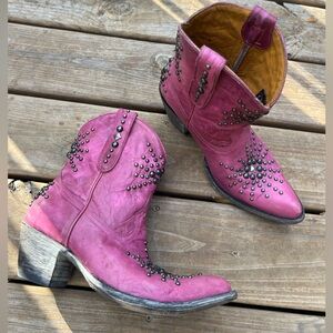 Sold! Hold for Cindy Old Gringo Sol Stud Pink Studded Ankle Boots